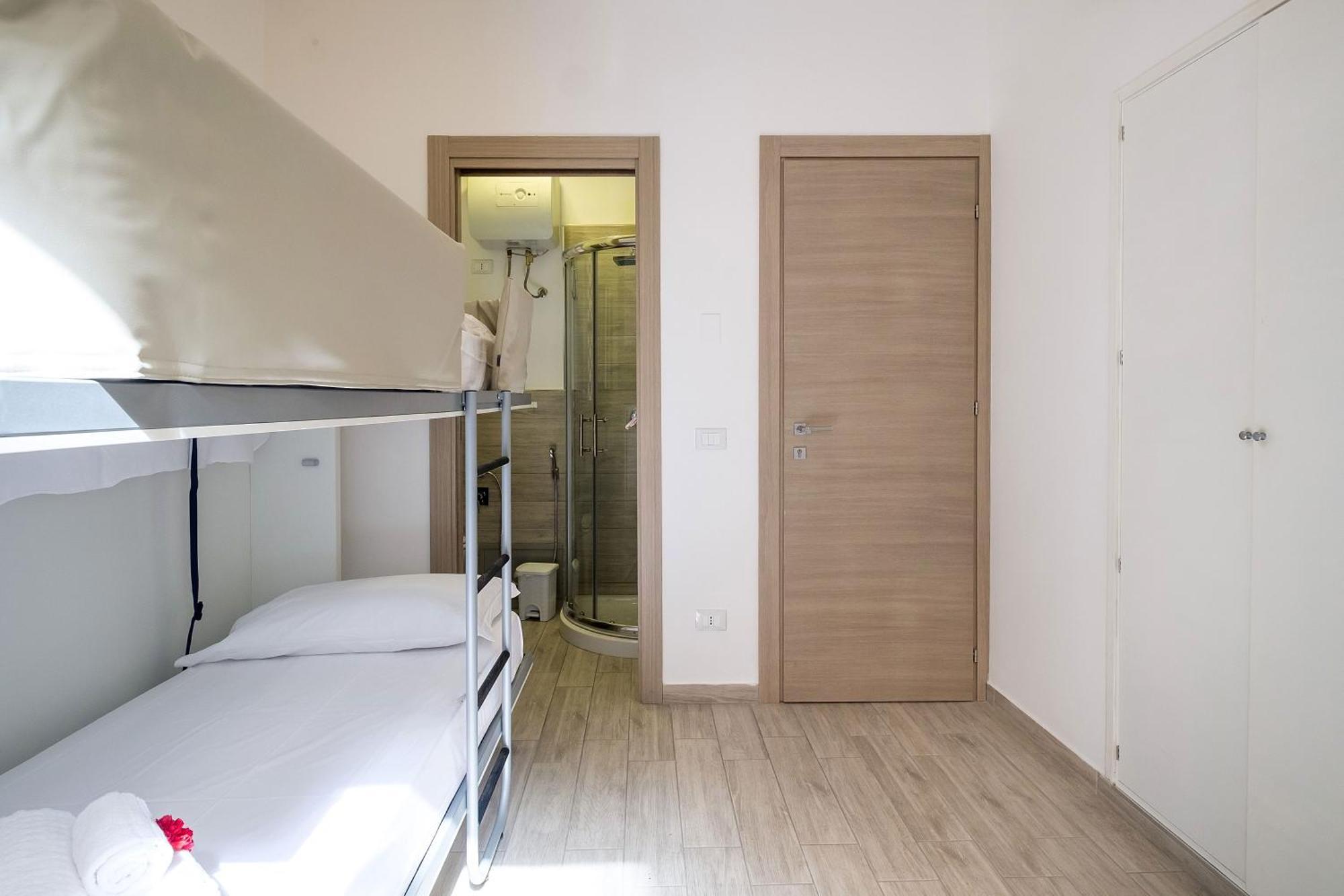 Domus Sicily - Casa Conti All'Orologio ปาแลร์โม ภายนอก รูปภาพ